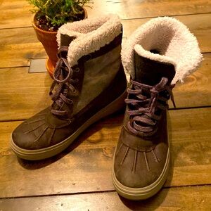 Merrell Haven Mid Lace Polar Insulated Women’s boot size 8